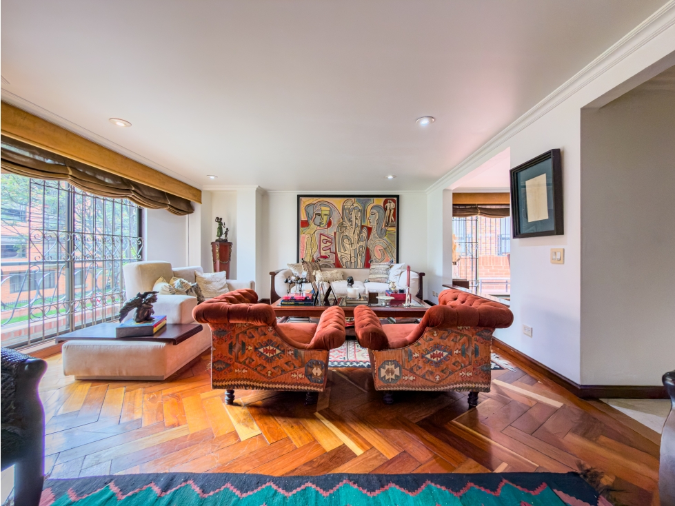 T Apartamento con terraza en venta - Chico Navarra; Bogotá D.C — foto 2