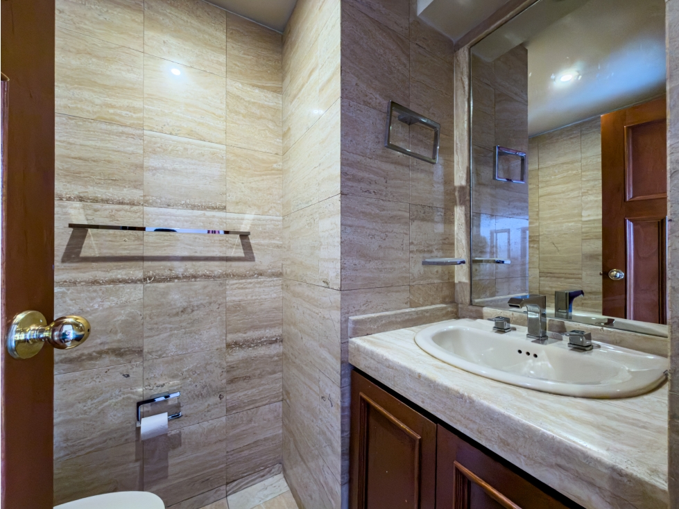 Apartamento en venta en El Retiro, Bogotá — foto 4