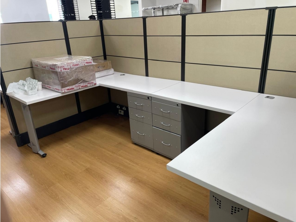 T Oficina en arriendo en Centro Empresarial Santa Bárbara, Bogotá D.C. — foto 5