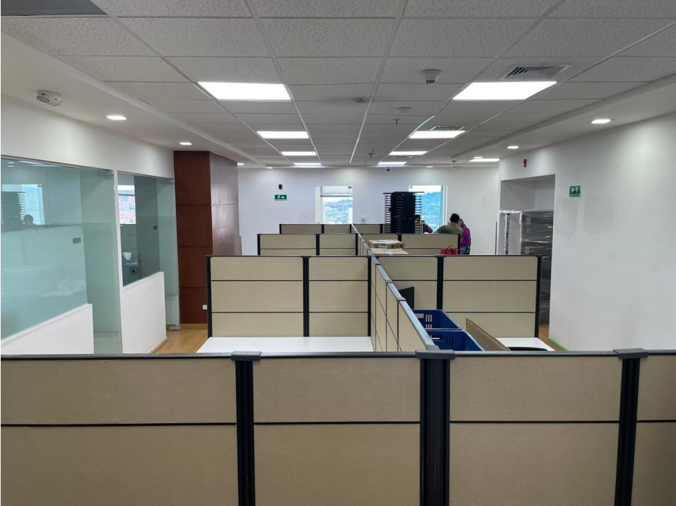 T Oficina en arriendo en Centro Empresarial Santa Bárbara, Bogotá D.C. — foto 6