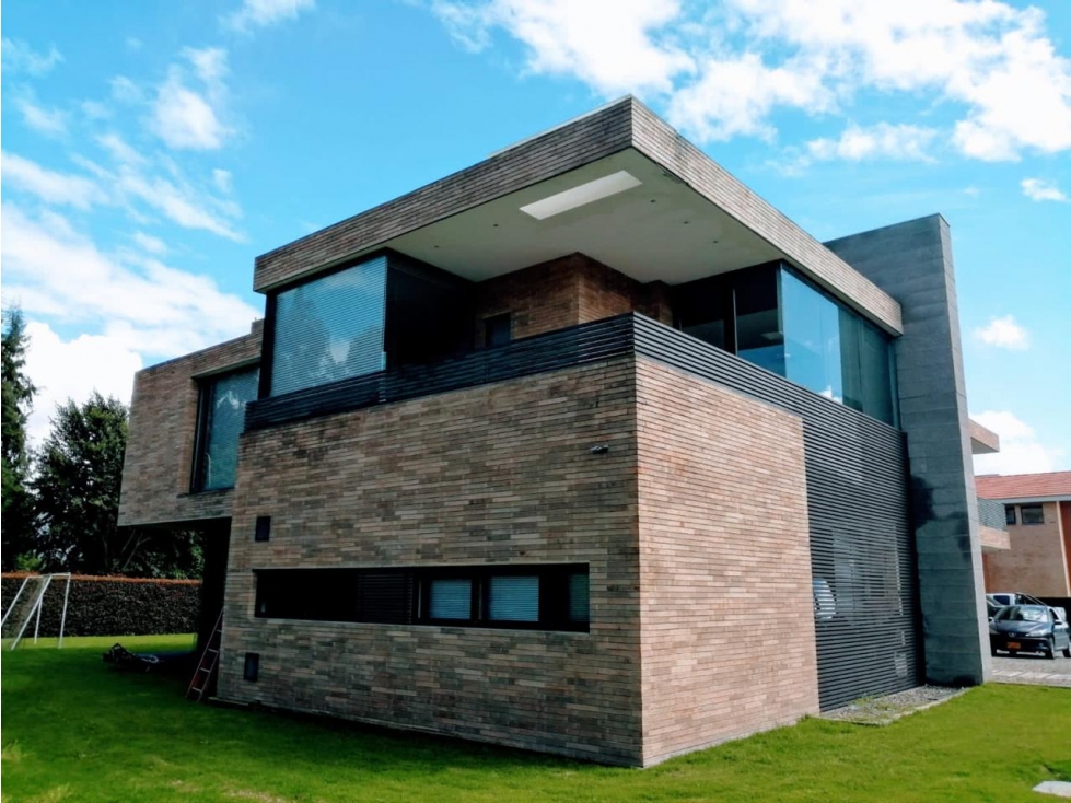 T casa de lujo en venta; San Simon - Bogotá D.C. — foto 3