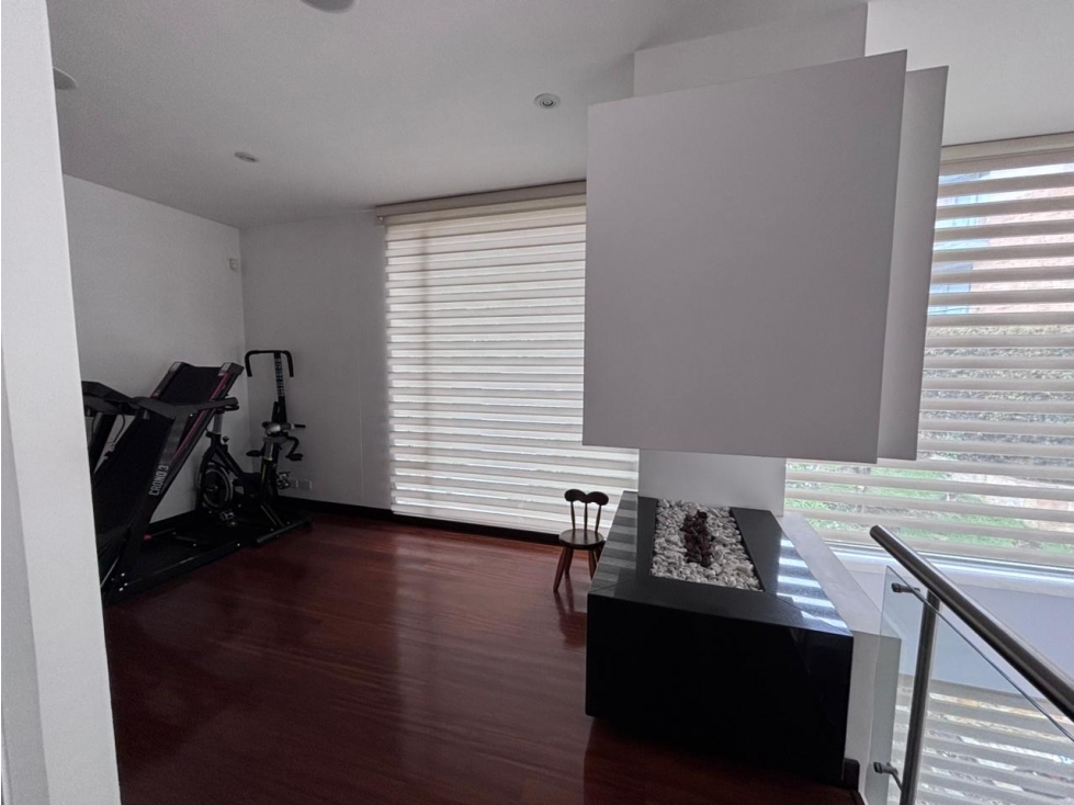 T Casa con 2 terrazas en venta en sotileza - Bogotá D.C. — foto 3