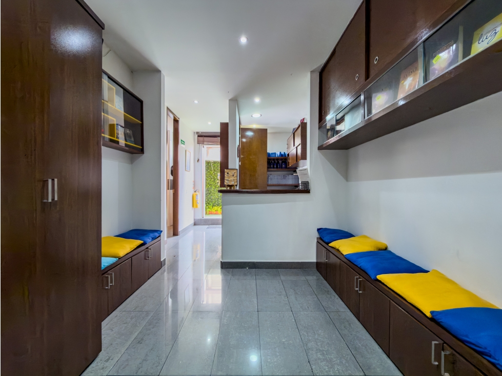 Sede privada premium con terraza en venta en Chicó Navarra, Bogotá — foto 3
