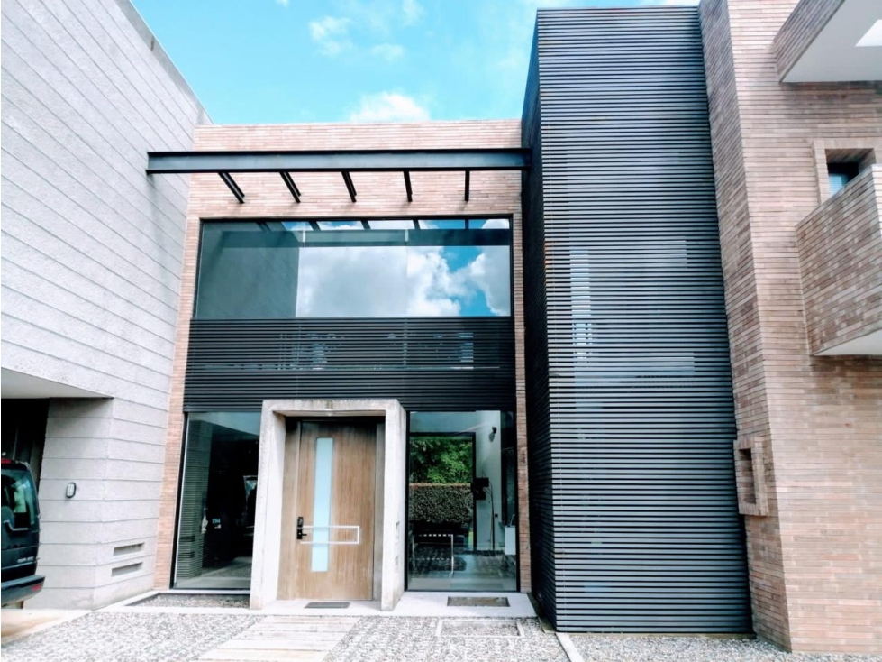 T casa de lujo en venta; San Simon - Bogotá D.C. — foto 4