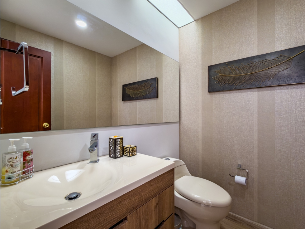 Penthouse dúplex con terraza en venta en Santa Bárbara, Bogotá D.C. — foto 5