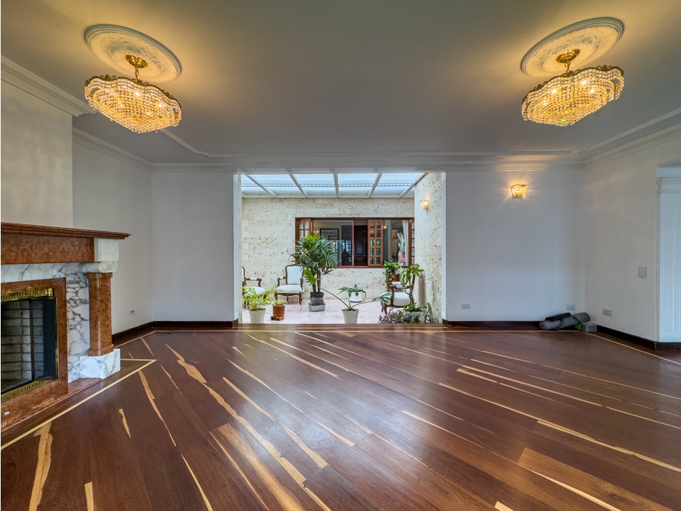 Casa de lujo en venta con BBQ y jacuzzi, Santa Bárbara, Bogotá D.C. — foto 5