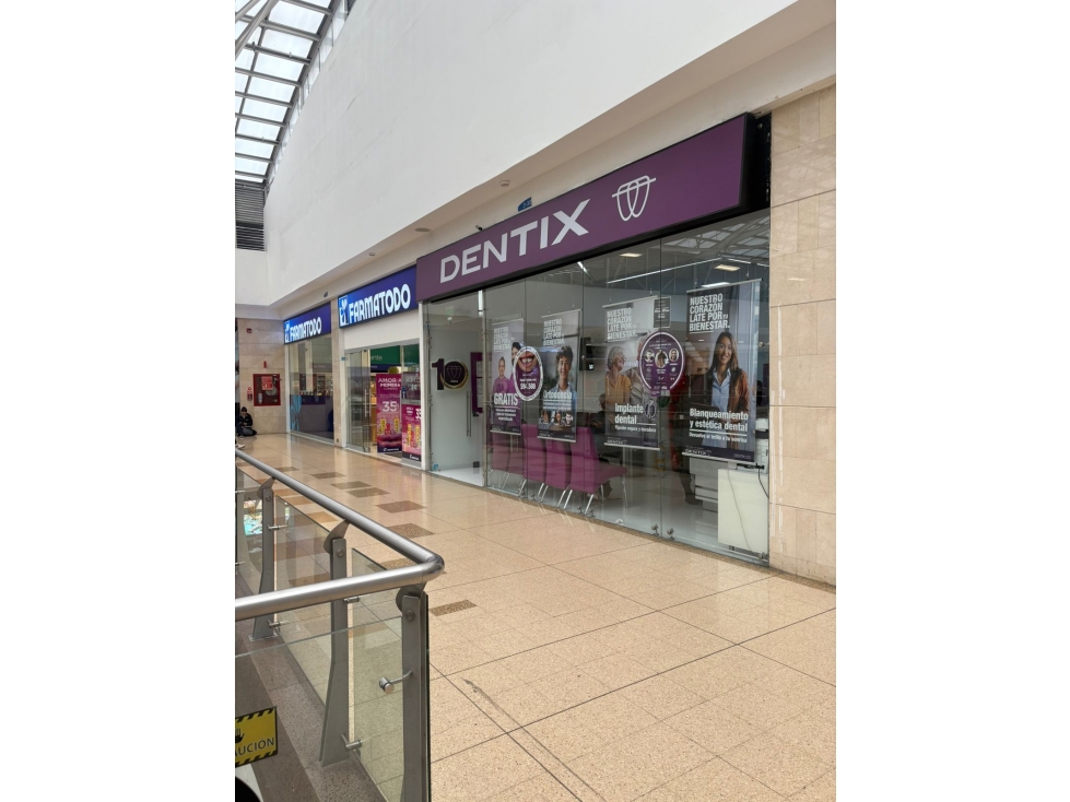 Local en venta por inversión en centro comercial Santa Fe; Bogota D.C. — foto 5