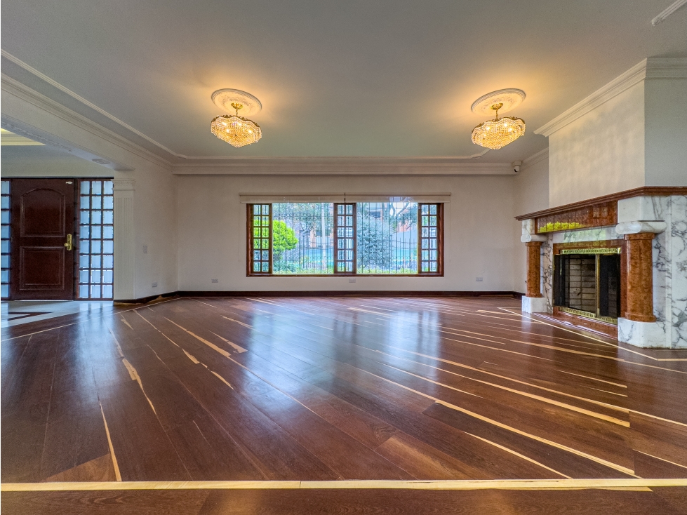 Casa de lujo en venta con BBQ y jacuzzi, Santa Bárbara, Bogotá D.C. — foto 3