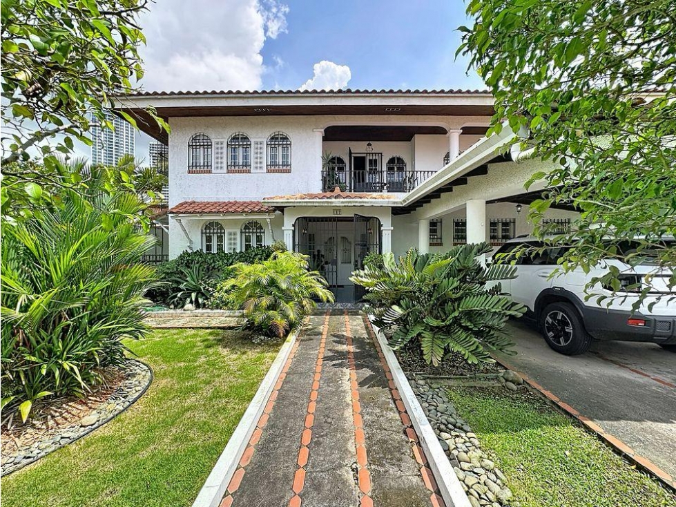 Venta de casa en la Alameda