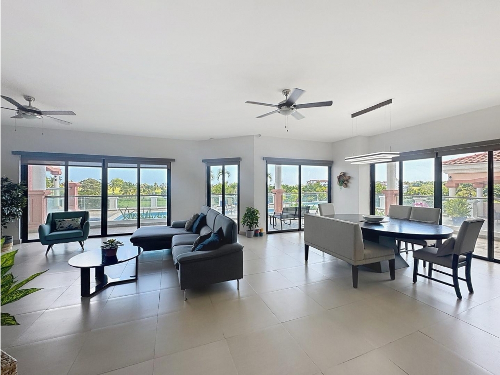 Venta de Apartamento en San Carlos PH Vista Mar Golf & Marina Las Olas — foto 5