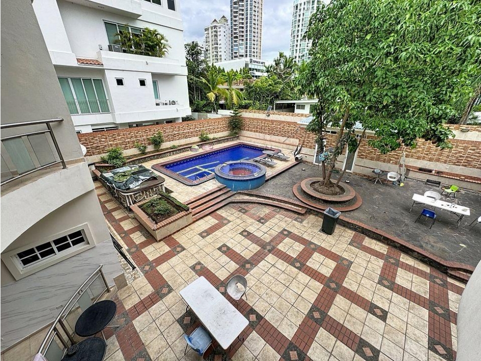 Venta de propiedad comercial — foto 2