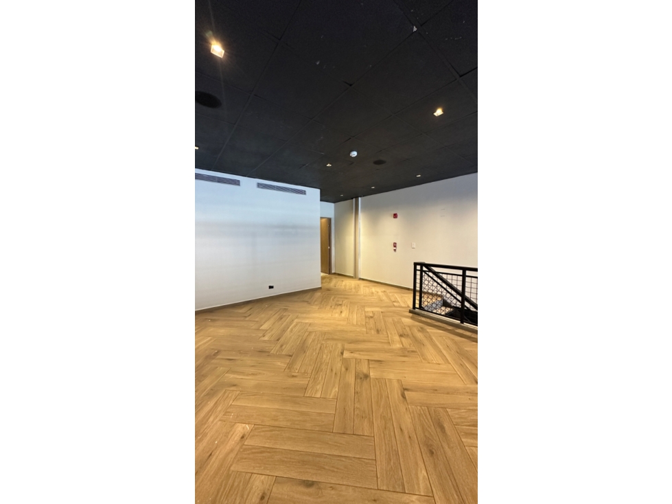 Alquiler de local comercial en San Francisco — foto 3