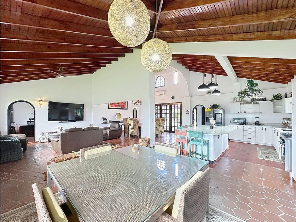 Venta de casa de campo con piscina cerca Playa Juan Hombrón - 1