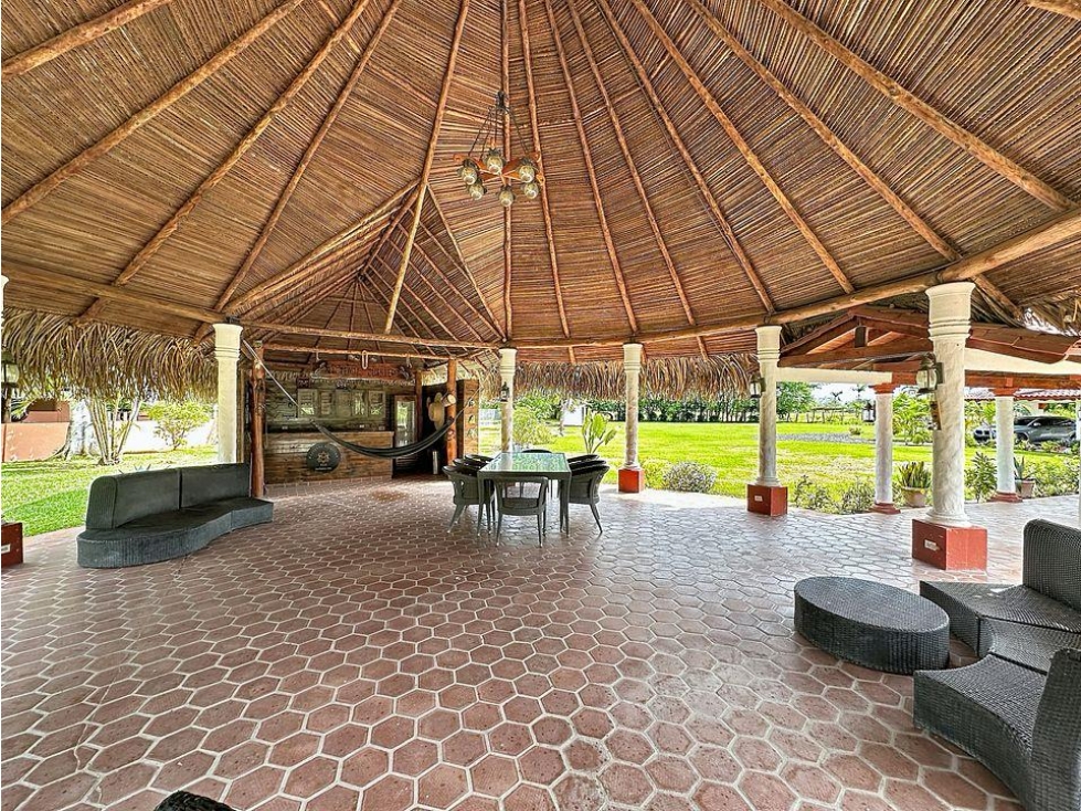 Venta de casa de campo con piscina cerca Playa Juan Hombrón - 3