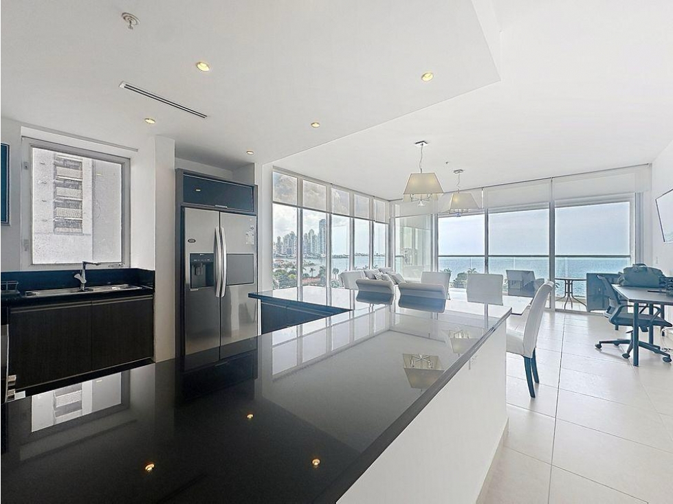 Alquiler de apartamento en Ave. Balboa Rivage Tower - 2