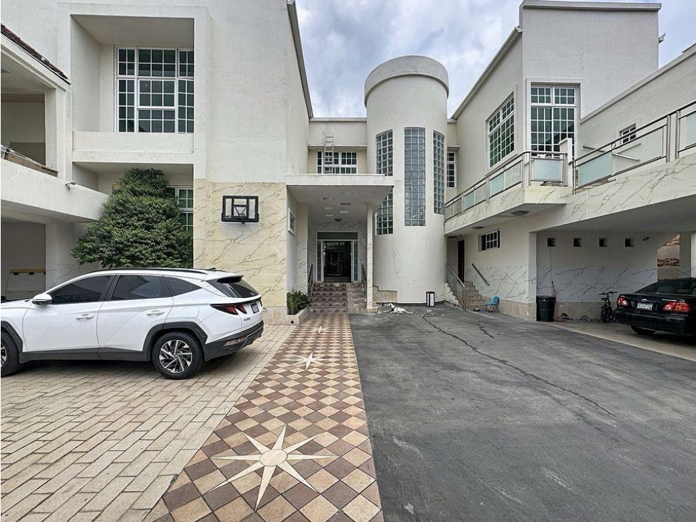 Venta de propiedad comercial — foto 3
