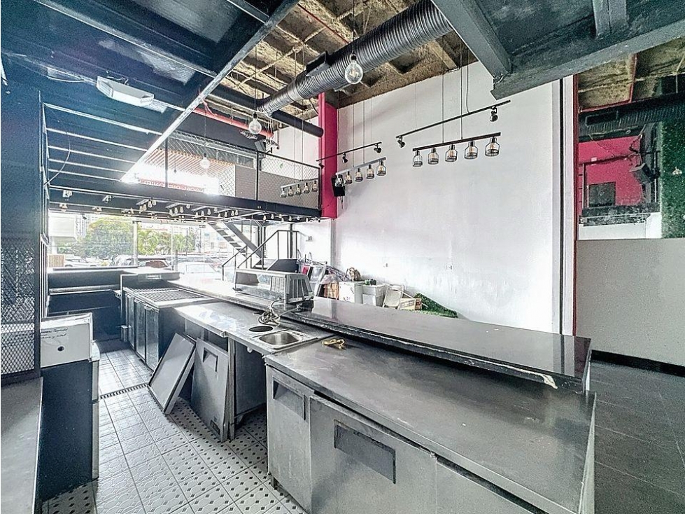 Alquiler de local comercial en Plaza Spot74, San Francisco — foto 2