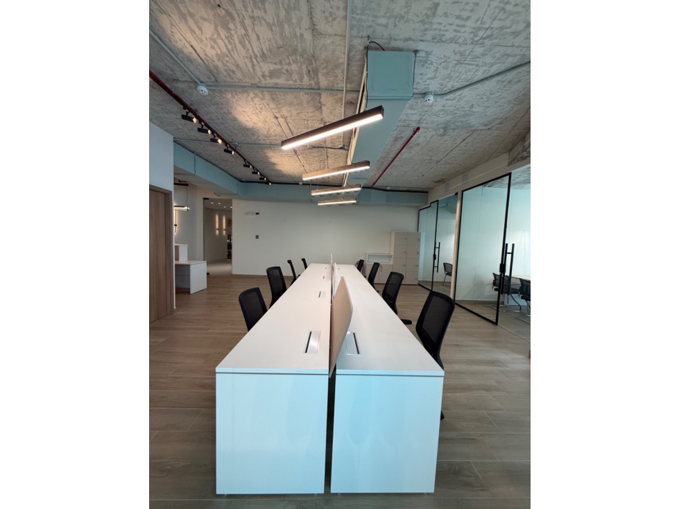 Alquiler de oficina en Financial Park Costa del Este — foto 2