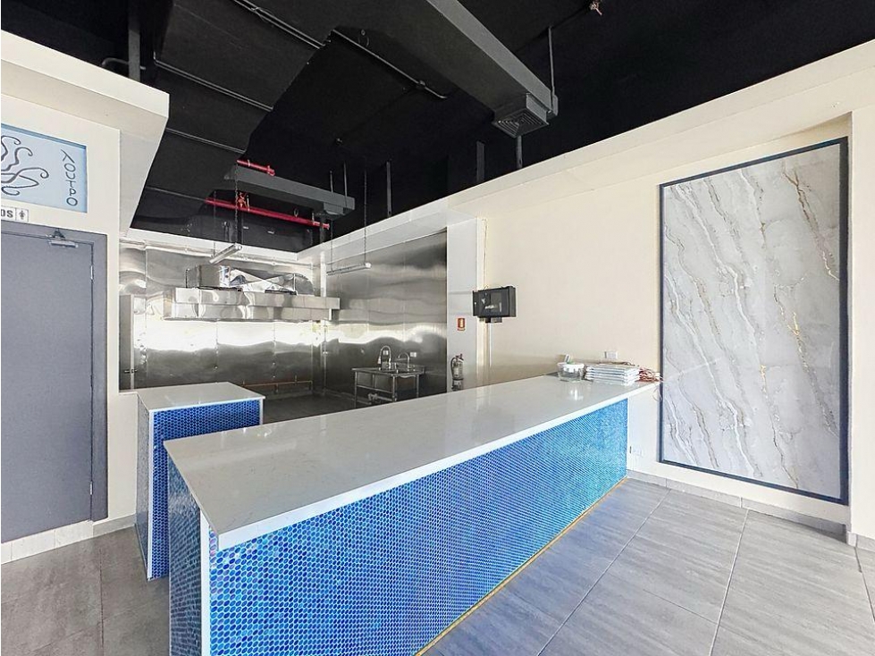 Alquiler de local comercial en Vía Israel Sunset Strip — foto 4