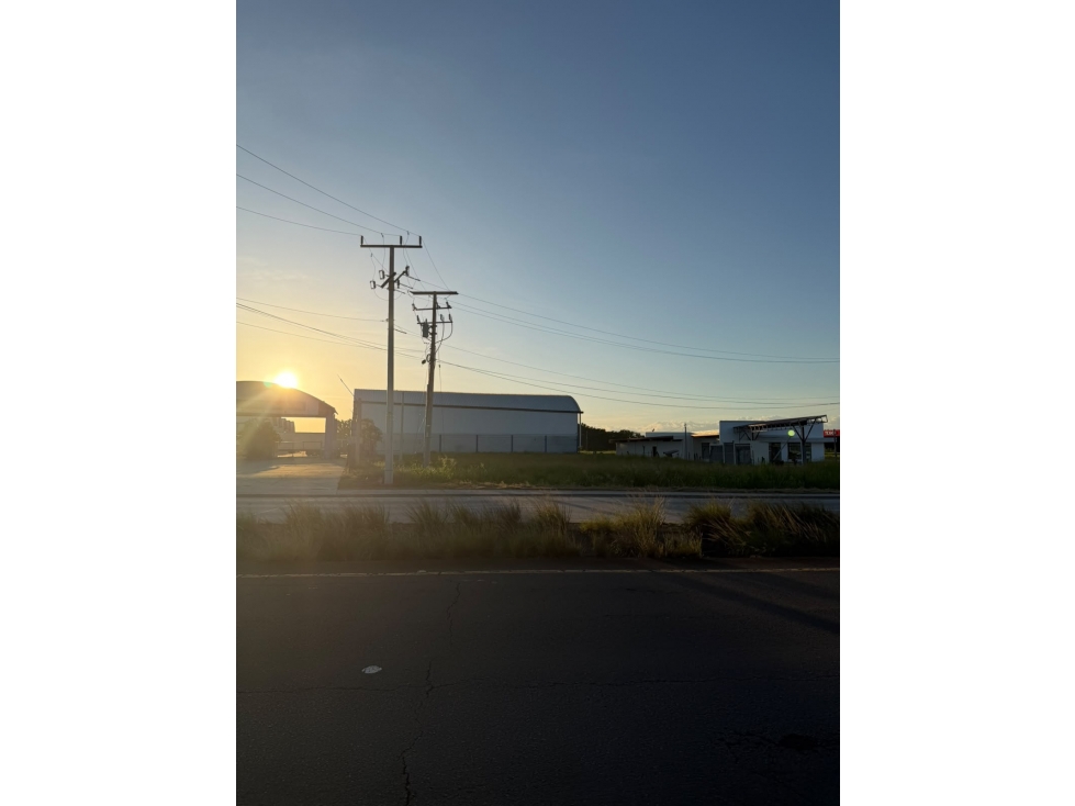Venta de terreno comercial en Aguadulce — foto 2