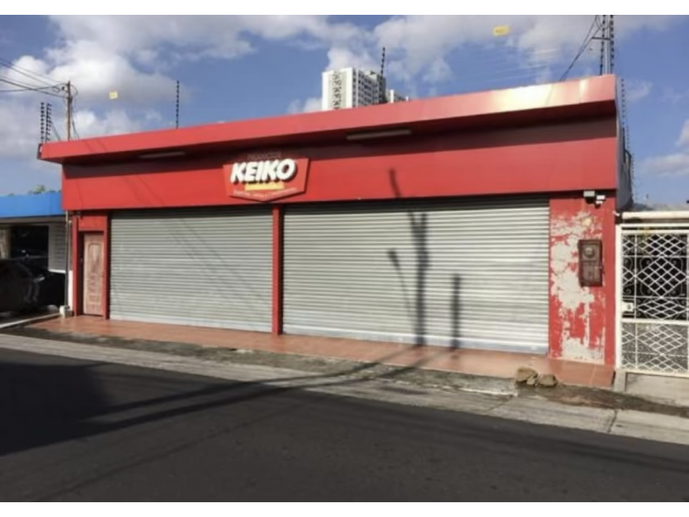 Venta De Local En Parque Lefevre