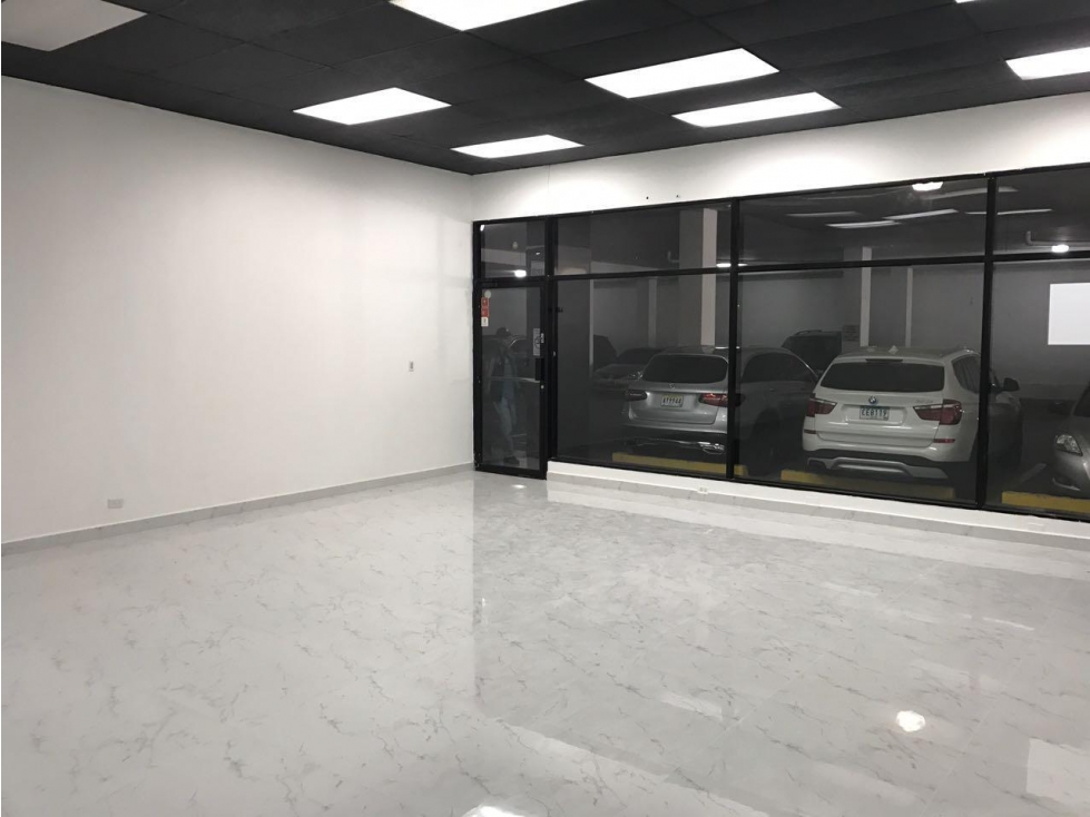 Alquiler de Local Comercial en Balboa Plaza