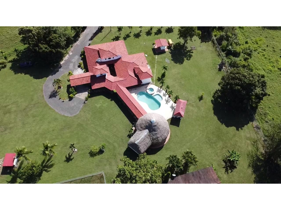 Venta de casa de campo con piscina cerca Playa Juan Hombrón - 4