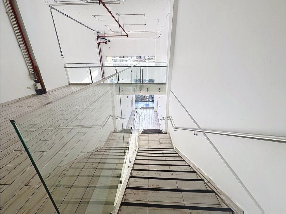 Alquiler de local comercial en San Francisco The Plaza — foto 6