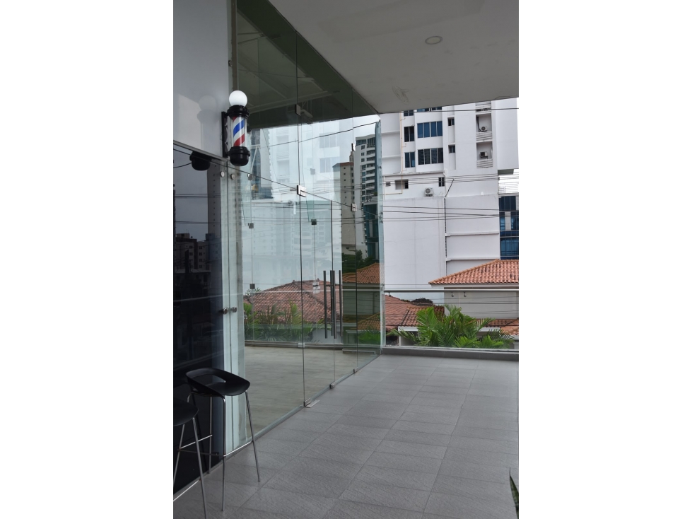Alquiler de local comercial en San Francisco Plaza 76 — foto 6
