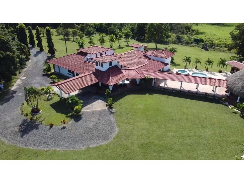 Venta de casa de campo con piscina cerca Playa Juan Hombrón - 2