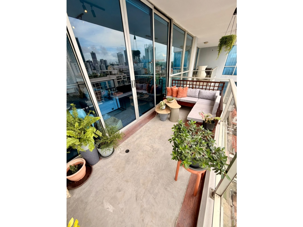 Venta de Apartamento Full Amoblado en Avenida Balboa — foto 4