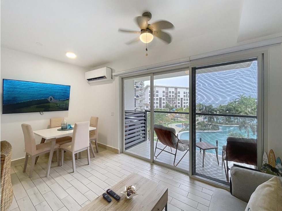 Venta de apartamento en Playa Caracol PH Ventanas del mar