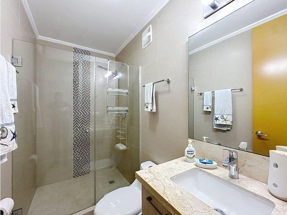 Venta de apartamento frente al mar en Gorgona PH Bahía — foto 5