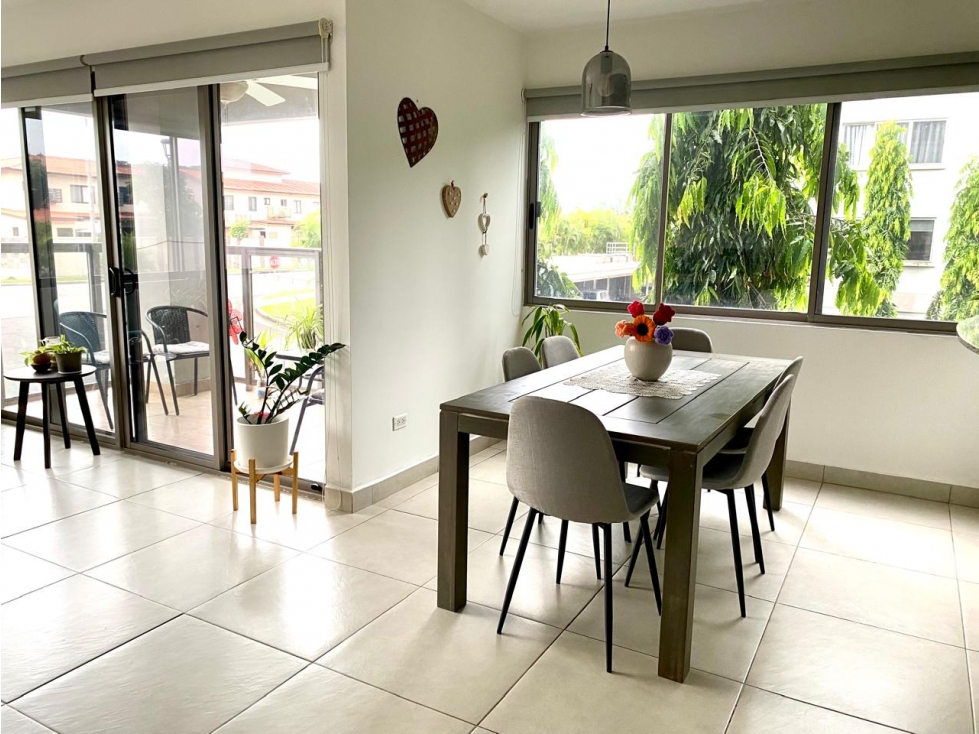 Apartamento Amoblado en PH Midrise, Woodlands, Panamá Pacífico