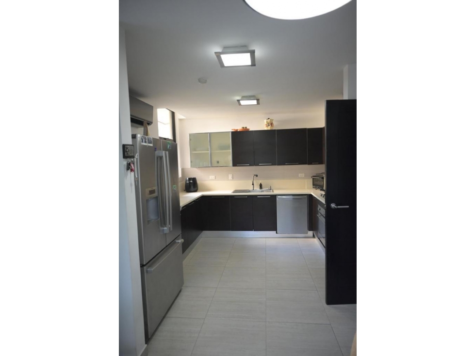 VENTA HERMOSA CASA EN ESQUINA DE PH NATIVA - PANAMÁ PACIFICO — foto 6