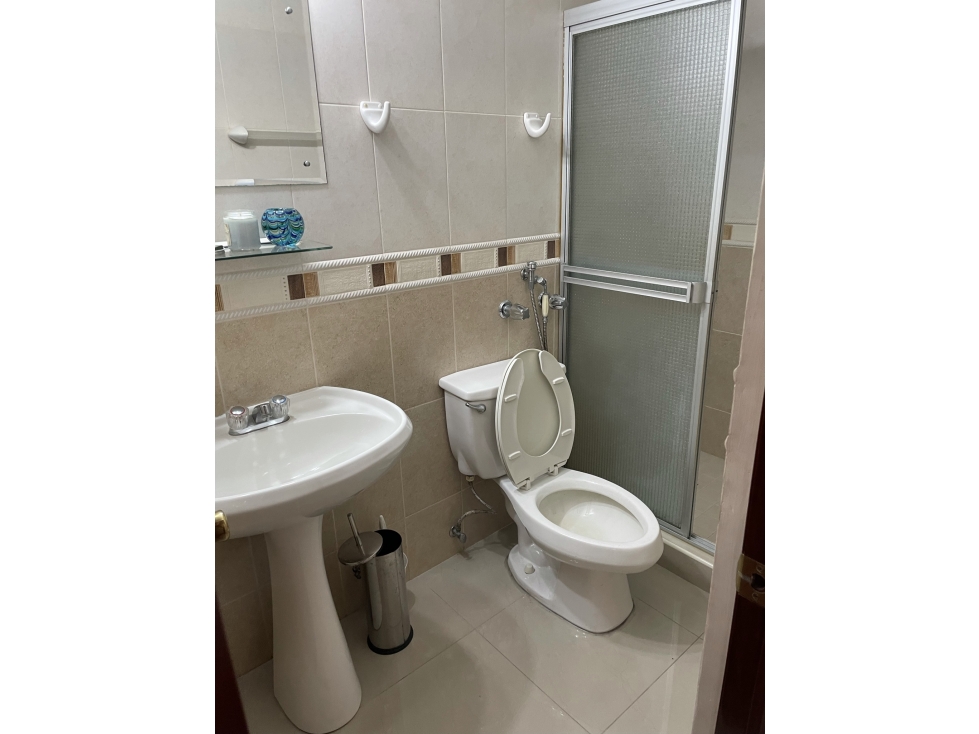 Oferta de Apartamento en PH Torrres del Sol, 12 de Octubre — foto 2