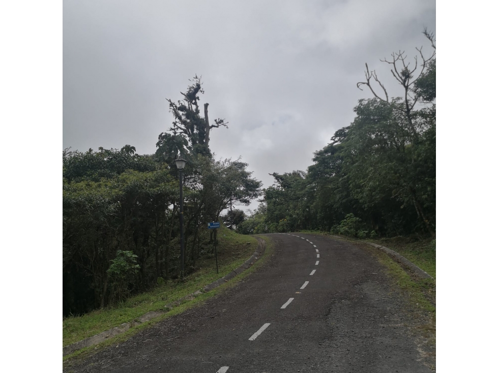 ¡Precio de Oportunidad! Terreno en Bosques de Galicia, Altos de Maria — foto 2