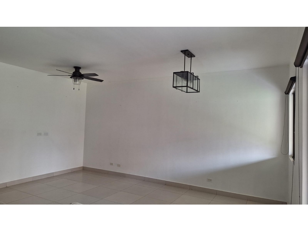 ¡GANGA! Casa Townhome en Woodlands, PanamÃ¡ PacÃ­fico — foto 2