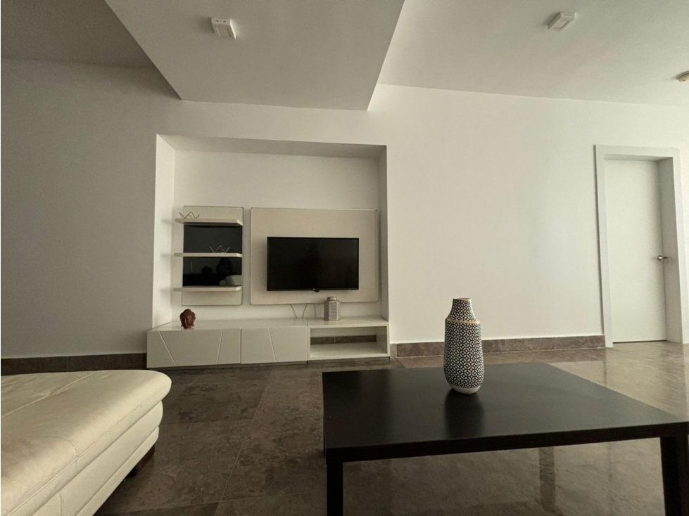 Apartamento con Vista al Mar en PH Yoo Panamá, Avenida Balboa — foto 2