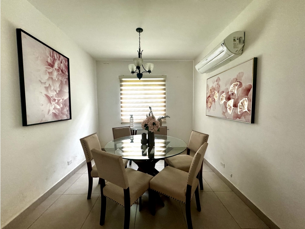 Casa en Esquina con Lote Grande en Palmia, Panamá Pacifico — foto 4