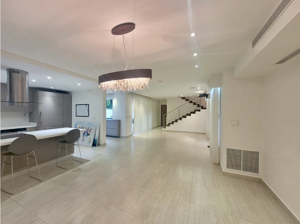 Única Casa en Esquina con Lote Grande en PH Nativa, Panama Pacifico — foto 3