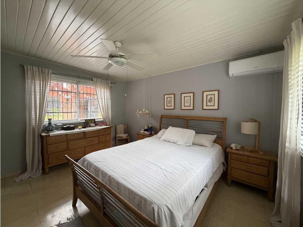 Casa Unifamiliar en el Carmen, Debajo de Venta Rápida - 6