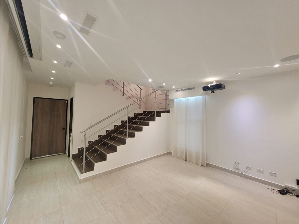 Única Casa en Esquina con Lote Grande en PH Nativa, Panama Pacifico — foto 4