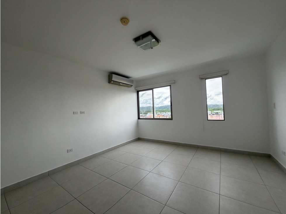 Apartamento con Vista en PH Midrise, Woodlands, Panamá Pacífico — foto 6