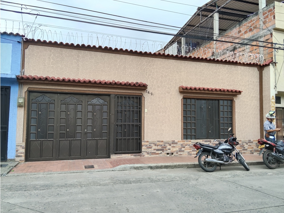 CASA EN ALQUILER - B/ NUEVO - PALMIRA REF 9222546 - 1