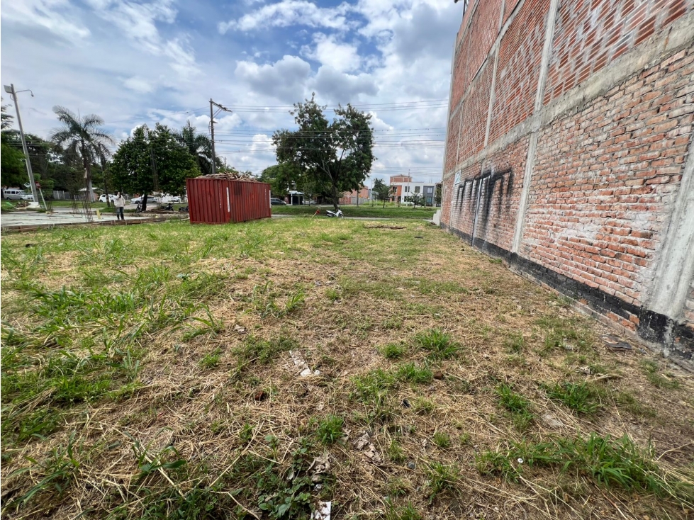 LOTE EN VENTA- BARRIO LAS MERCEDES-PALMIRA