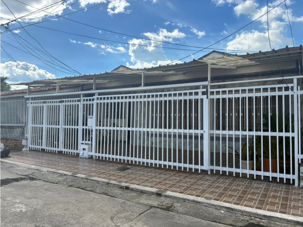 CASA EN VENTA - URB. CHAPINERO - PALMIRA - EXCLUSIVA — foto 3