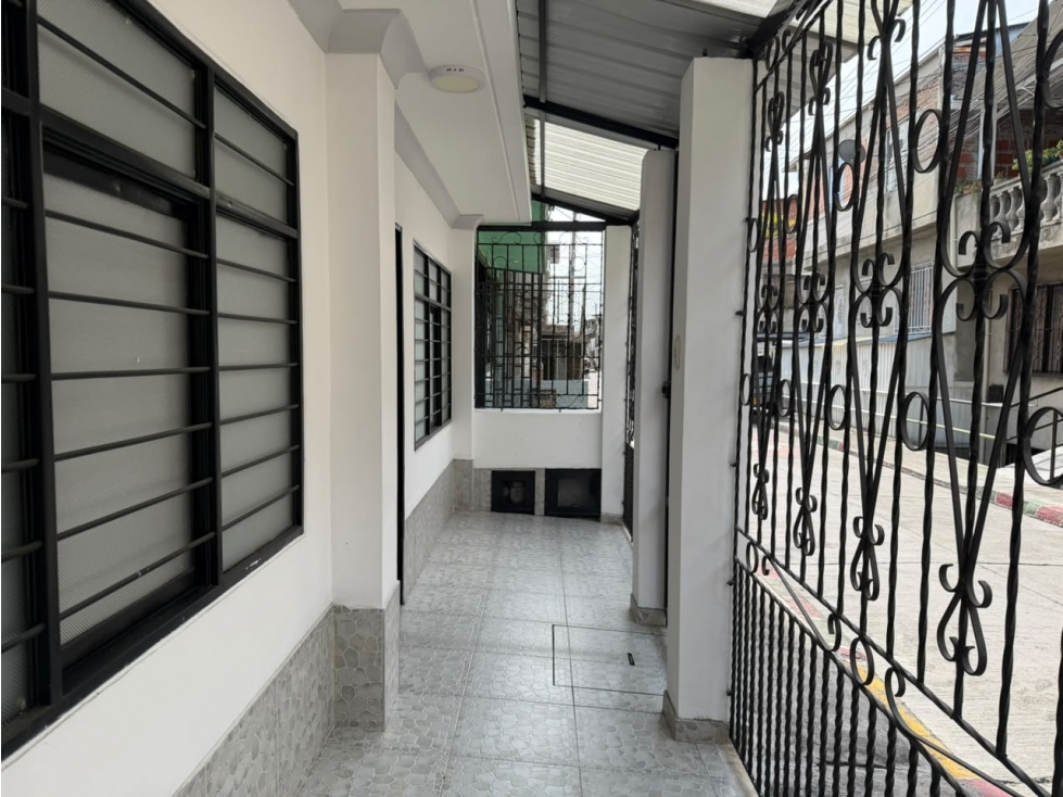 CASA BIFAMILIAR EN VENTA - ZAMORANO - EXCLUSIVA PALMIRA REF: 10532007 — foto 6