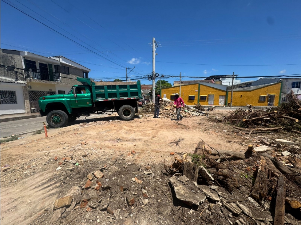 LOTE BARRIO ABAJO