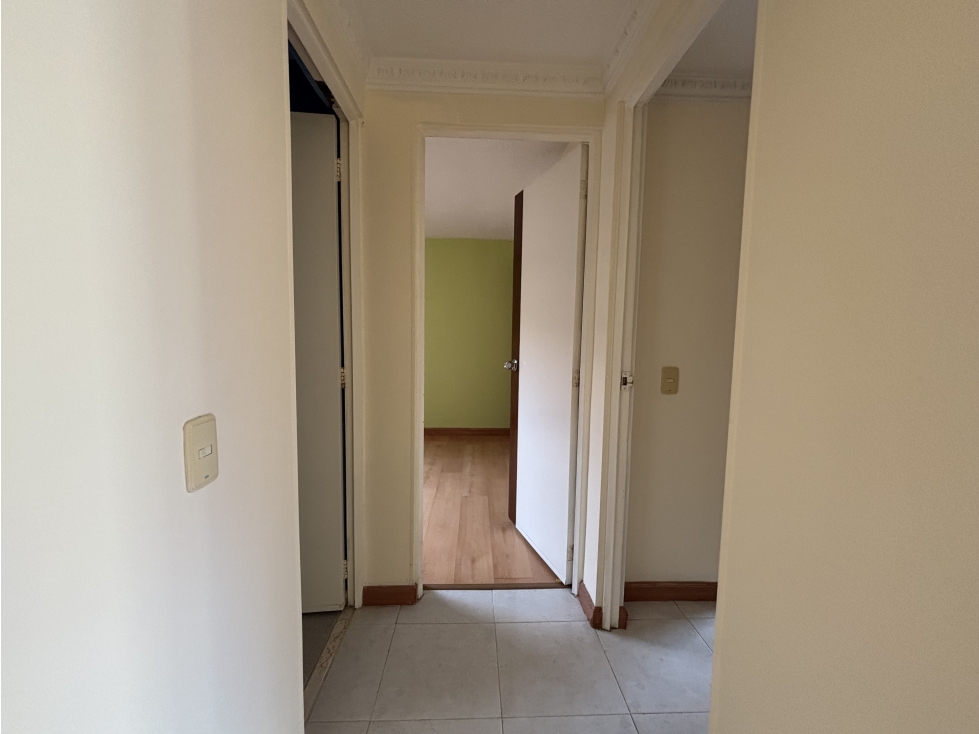 ARRIENDO APARTAMENTO EN VERBENAL — foto 5